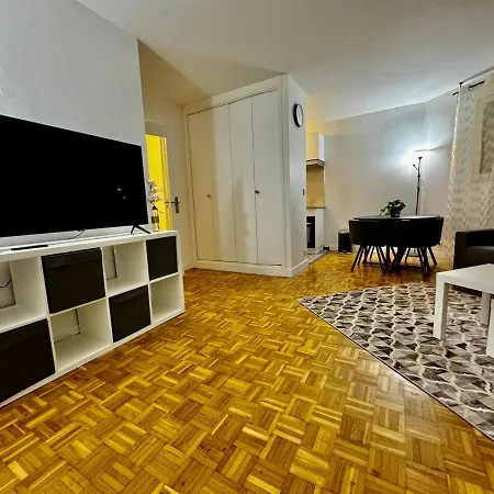 In Prefecture Apartment