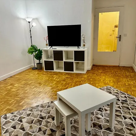 Apartment In Prefecture *